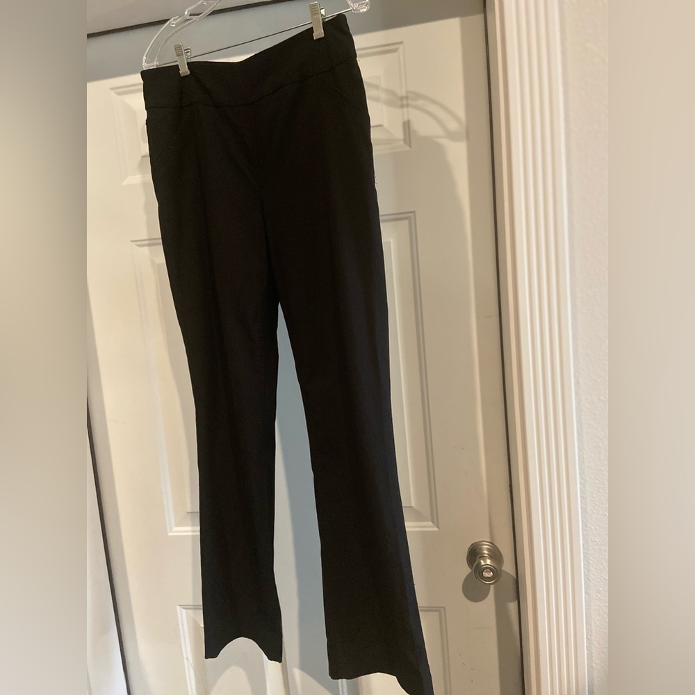 Westbound~High Rise~Flat Front~Pull-On~Bootleg~Pant~Back Pockets~Size 12 Regular